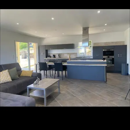 T4 Terrasse Vue Sur בית כפרי